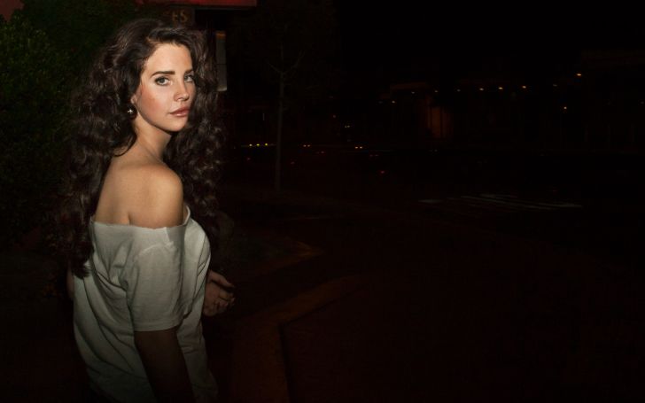 Lana Del Rey Bio, Net Worth, Age, Height, Husband, Songs, Instagram